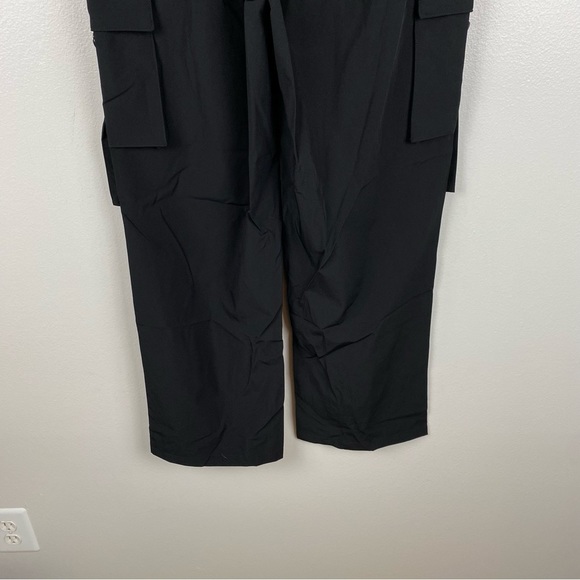 Halara High Waisted Button Zipper Multi Pockets Straight Leg Cargo Pants M NWT - Picture 9 of 12
